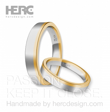 Flat wedding rings with white gold ring insert